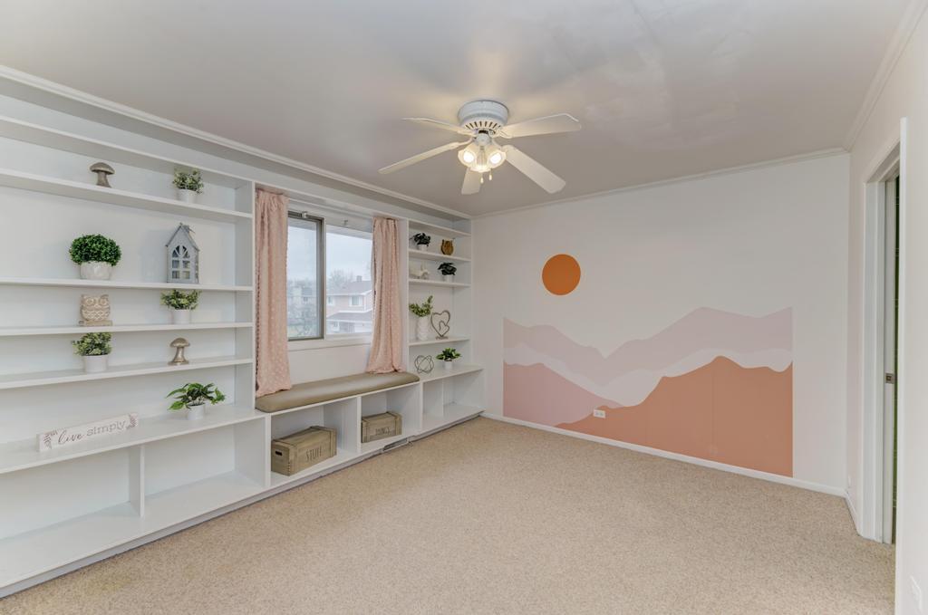 1631 Southampton Court