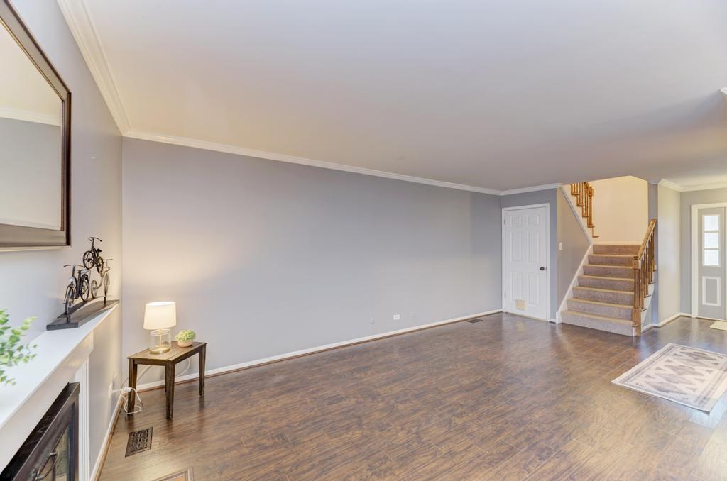 1631 Southampton Court