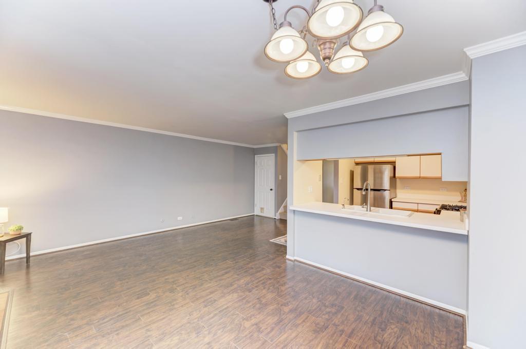 1631 Southampton Court