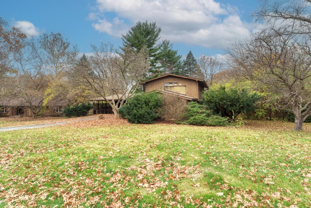 6410 Blackhawk Trail