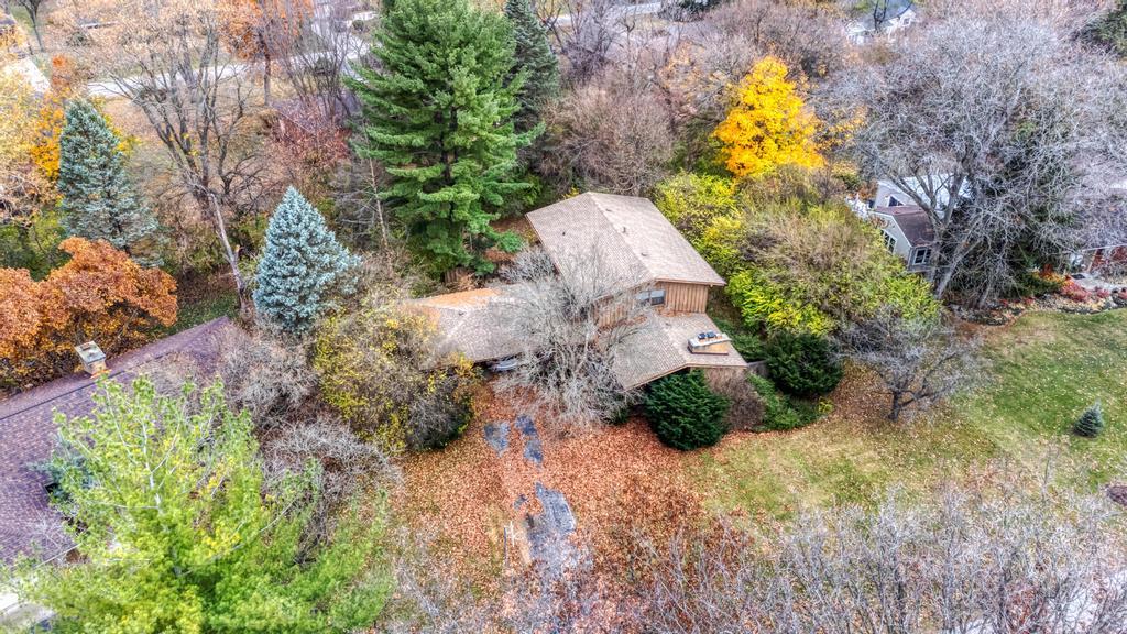 6410 Blackhawk Trail