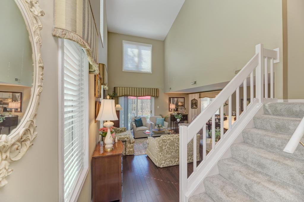 312 Cromwell Court
