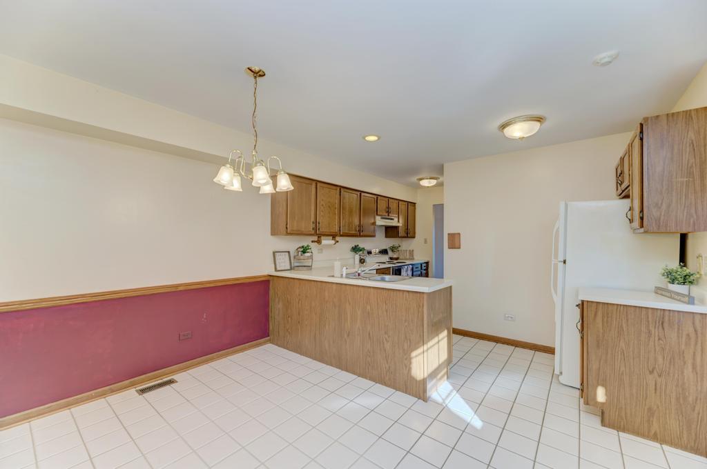 8593 Sandalwood Drive