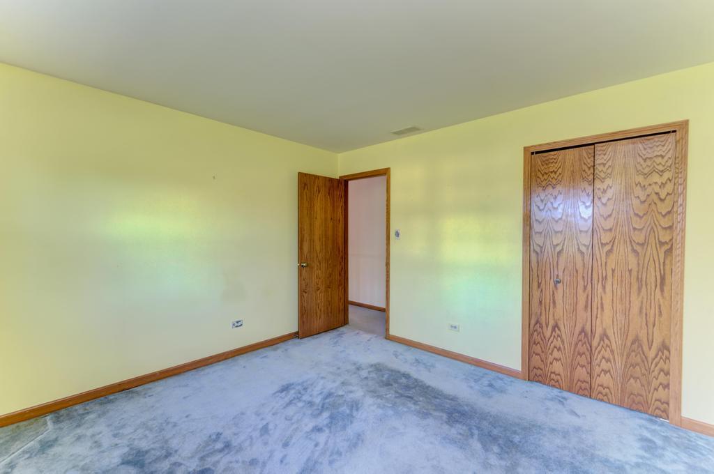 8593 Sandalwood Drive