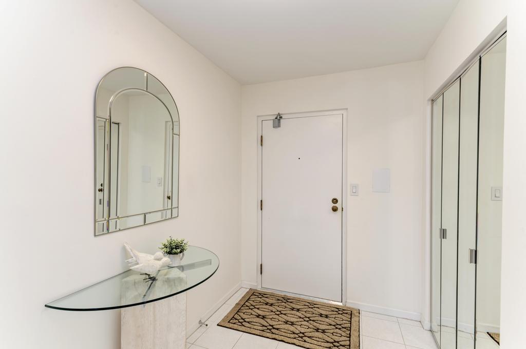 4000 Dundee Road Unit: 107
