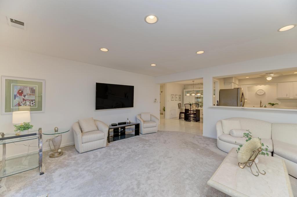 4000 Dundee Road Unit: 107