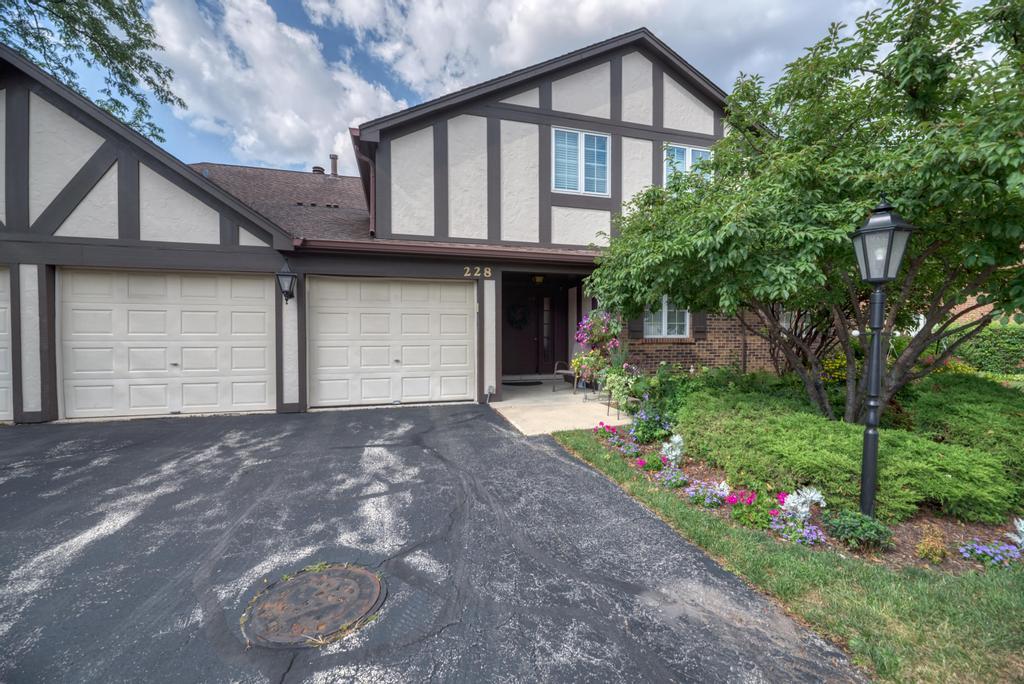 228 Brookside Lane Unit: A