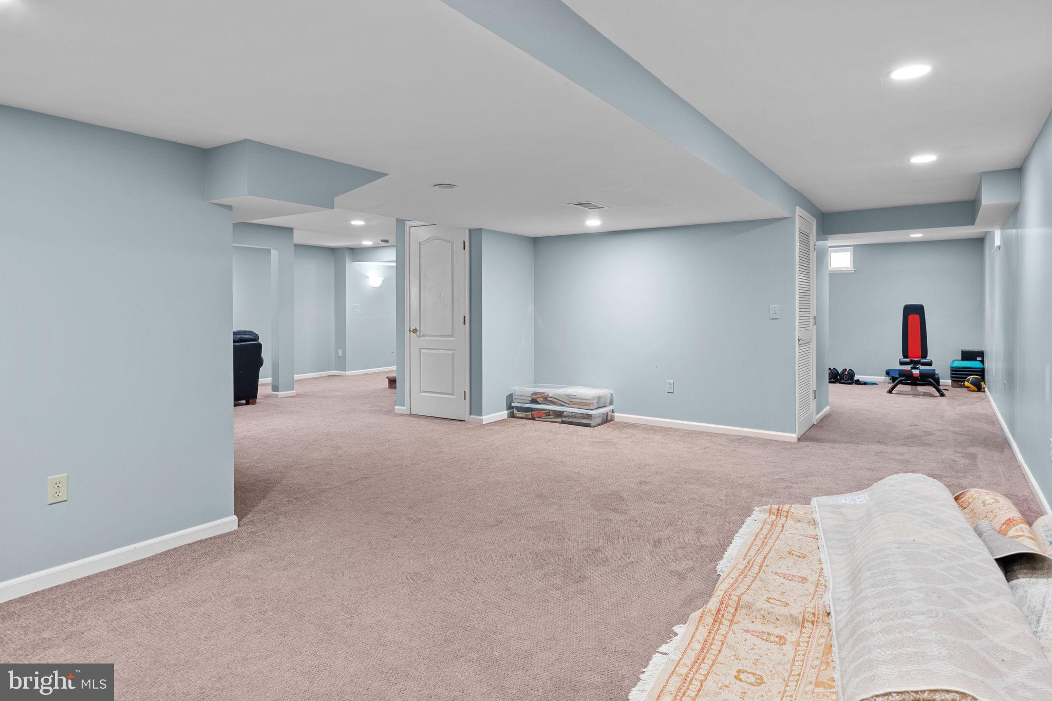 1355 Brentwood ROAD