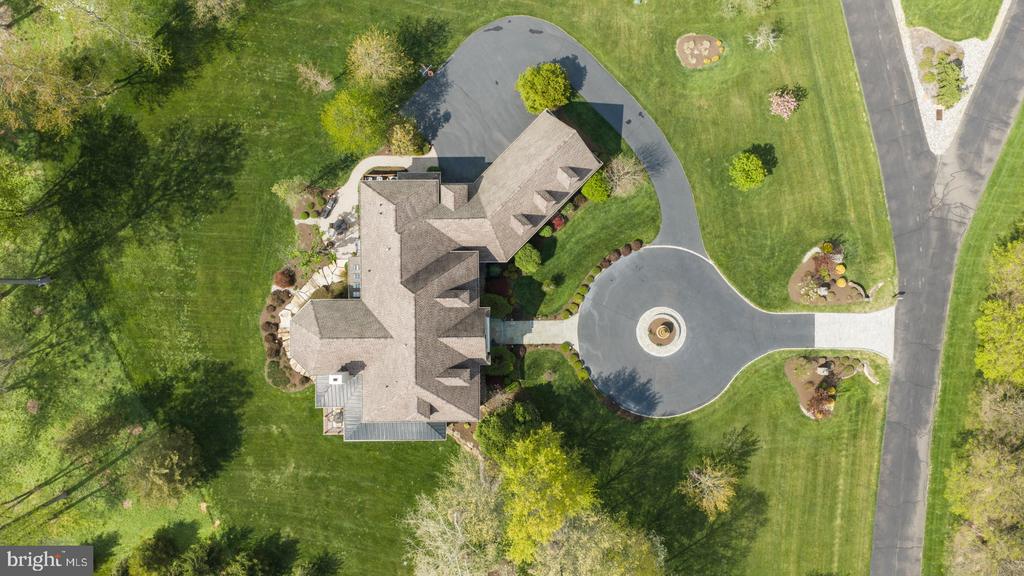 203 WECKS POND