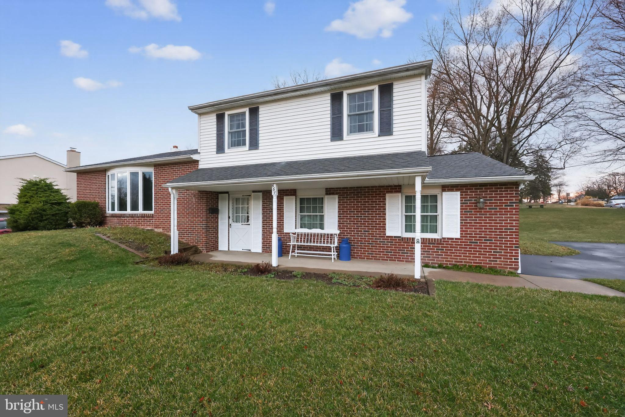667 LILY ROAD