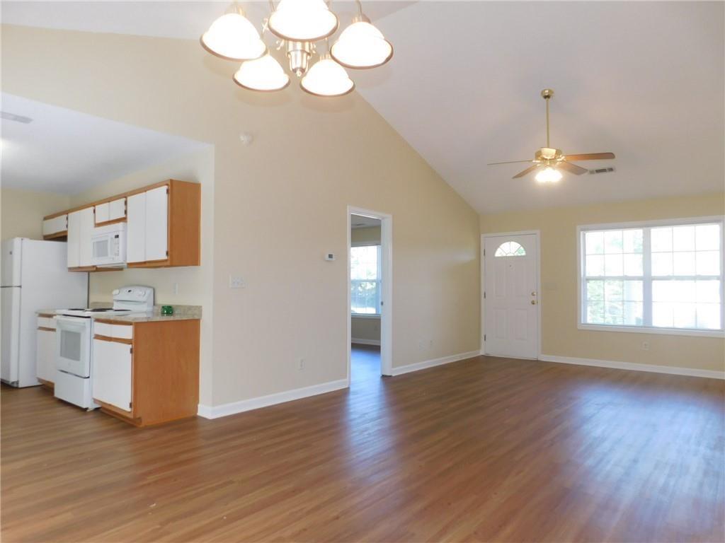 330 Mountain View Trail Trail