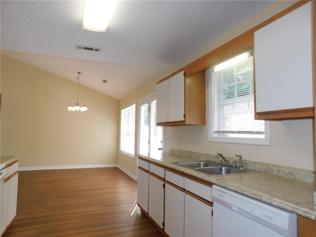 330 Mountain View Trail Trail