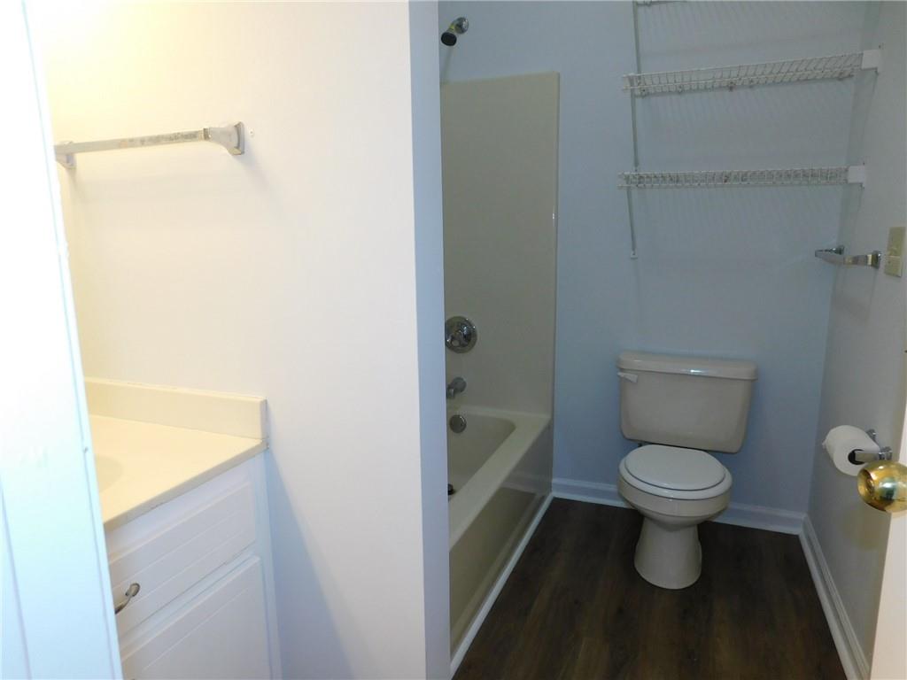 67 Riverside Circle Unit 28