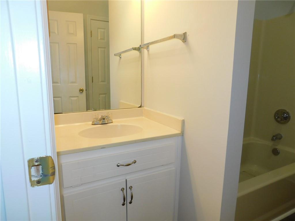 67 Riverside Circle Unit 28