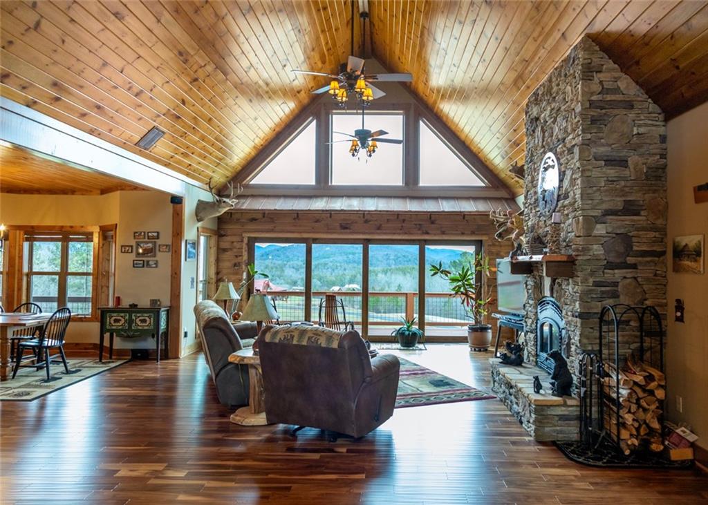 89 Old Steele Hollow