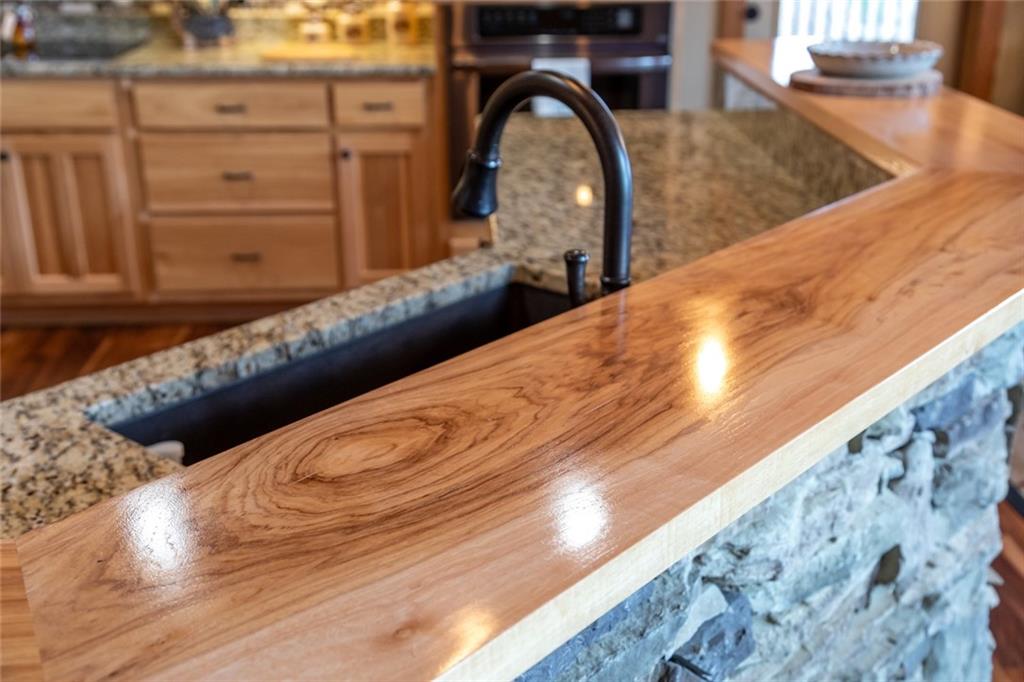 89 Old Steele Hollow