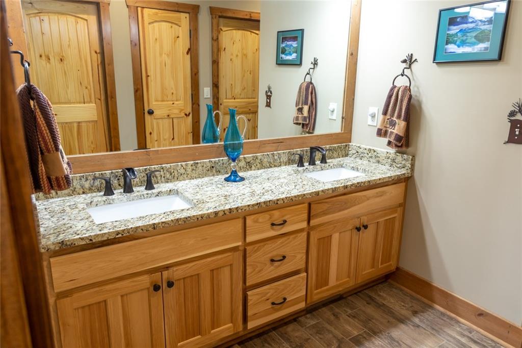 89 Old Steele Hollow