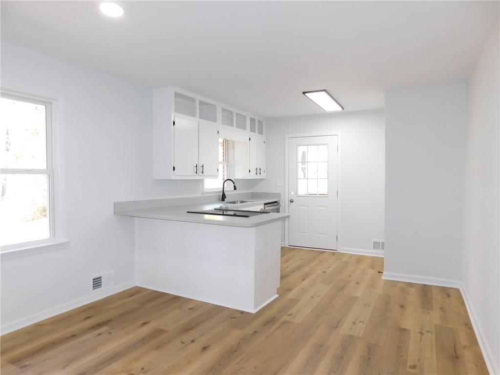 52 Cane Creek Valley Road