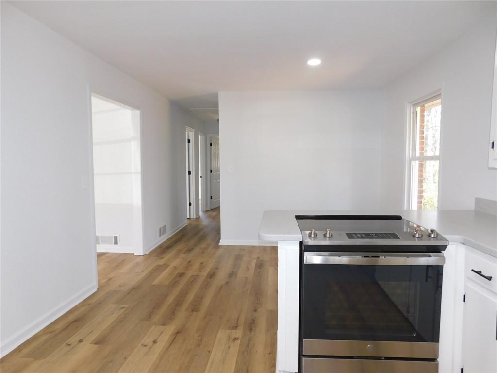 52 Cane Creek Valley Road