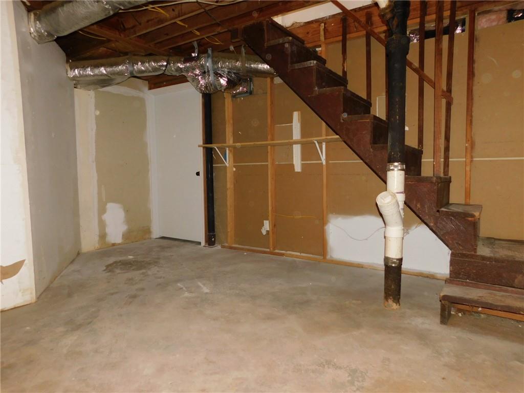 52 Cane Creek Valley Road