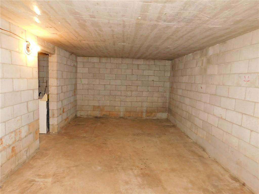 52 Cane Creek Valley Road