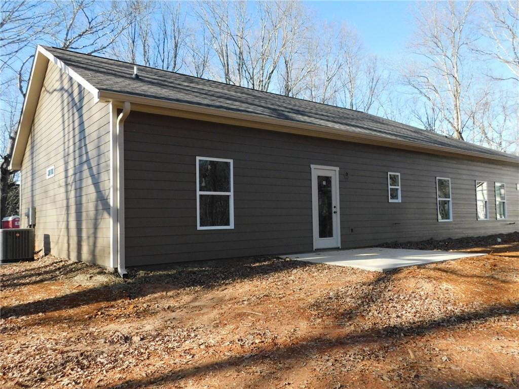 700 Leonard Pruitt Road