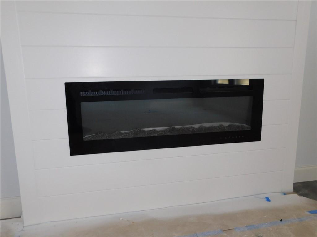 700 Leonard Pruitt Road