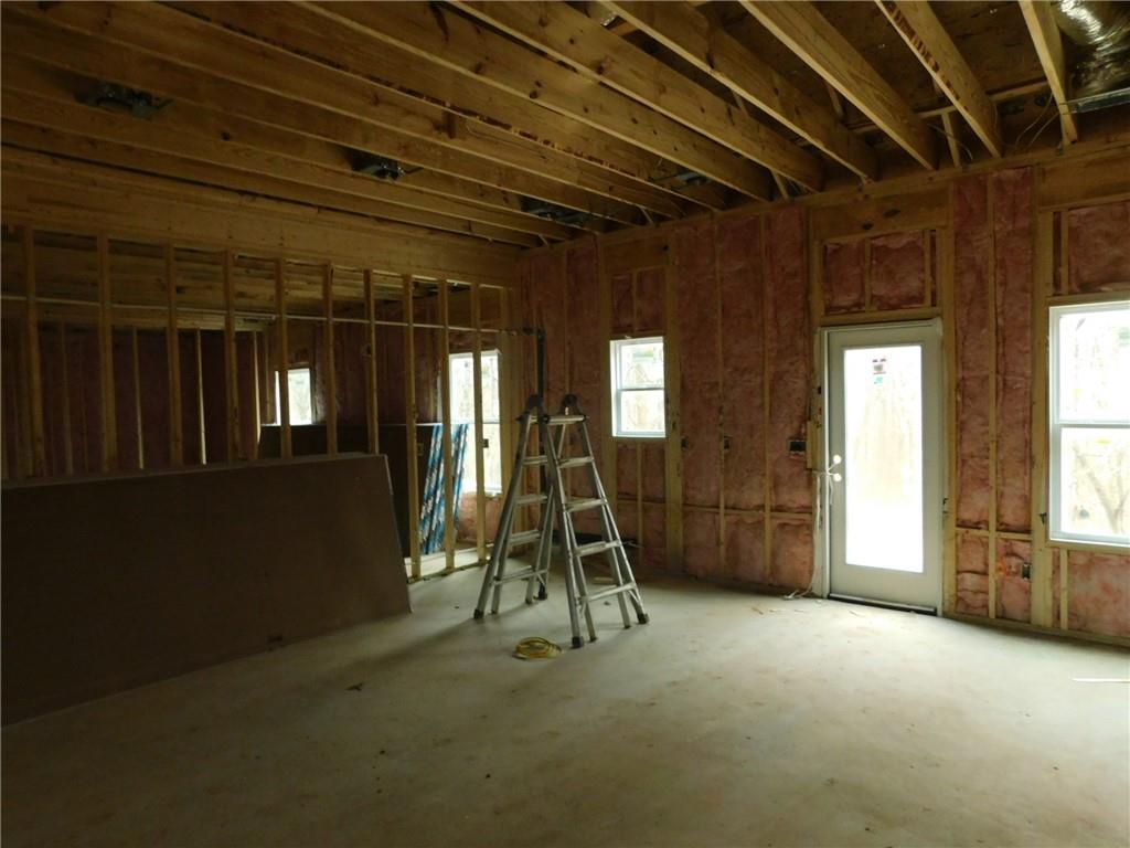 738 Leonard Pruitt Road