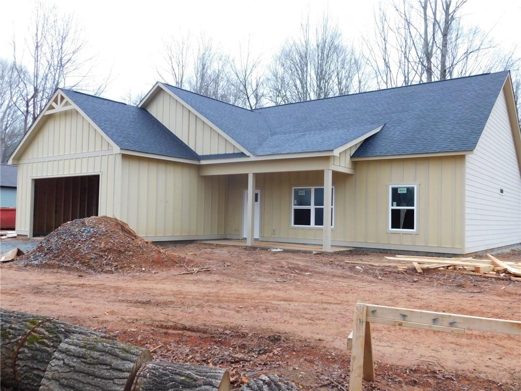 738 Leonard Pruitt Road