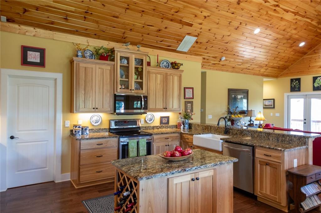 183 Old Steele Hollow