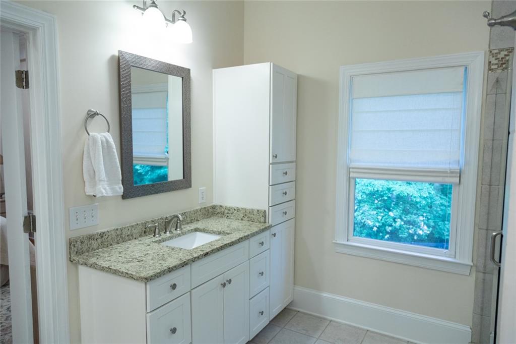 460 Bearslide Hollow