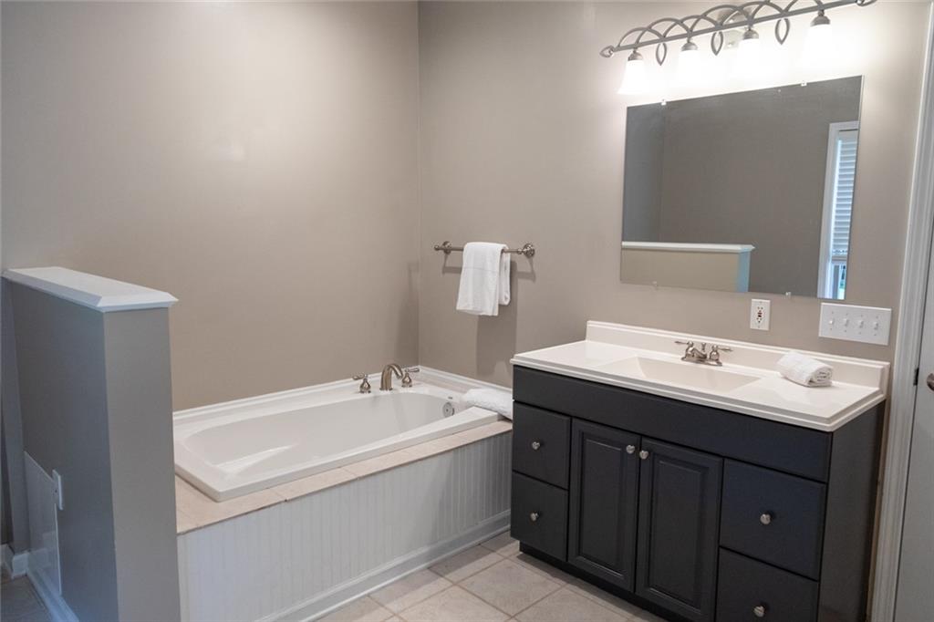 460 Bearslide Hollow