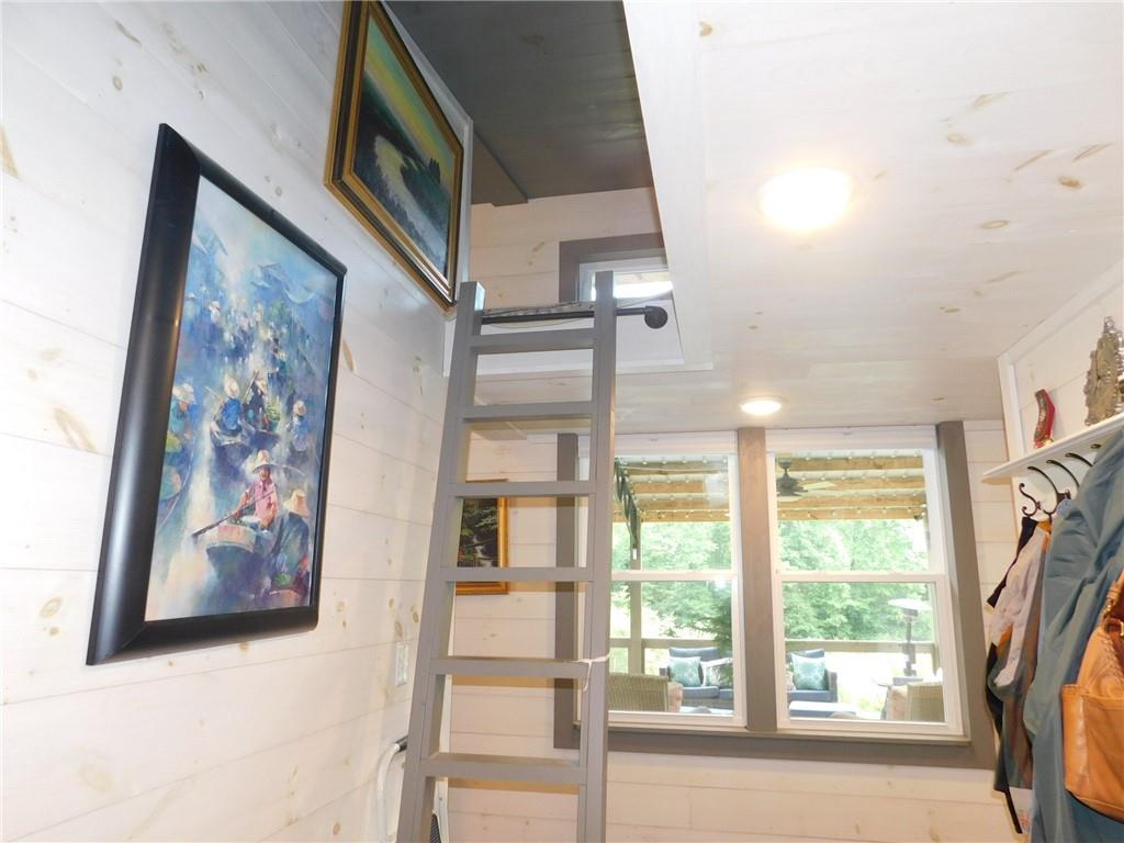 19 Pierces Pond Road