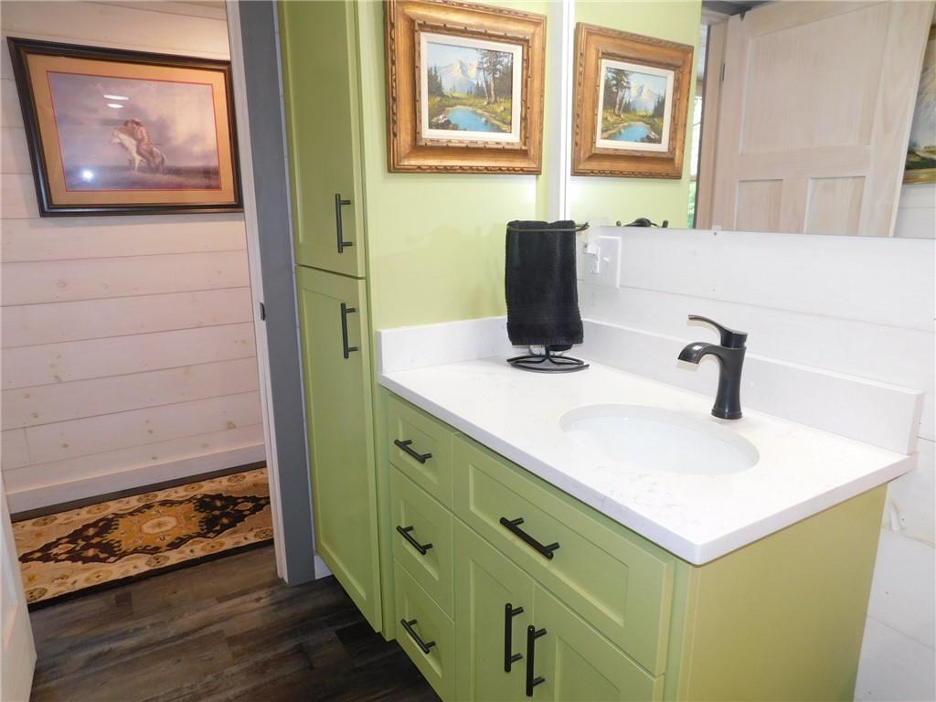 19 Pierces Pond Road