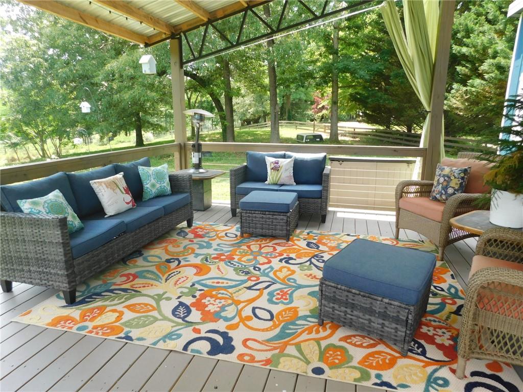 19 Pierces Pond Road