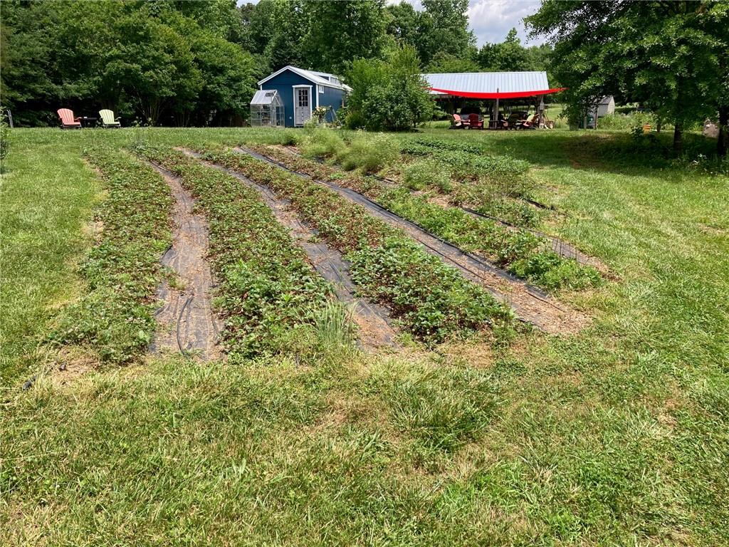 19 Pierces Pond Road