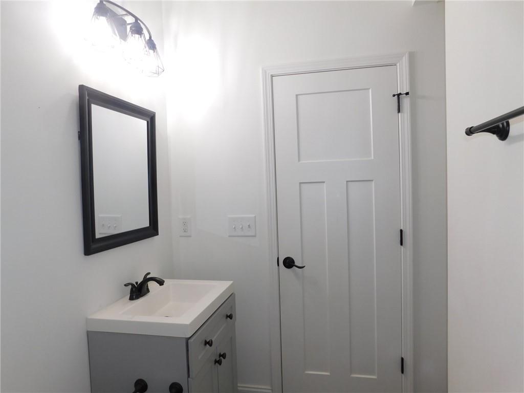 1401 Larmon Forks Road