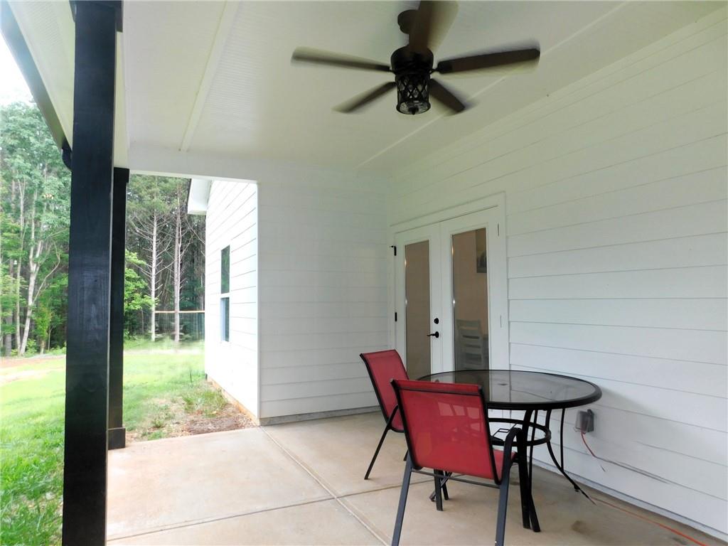 1401 Larmon Forks Road