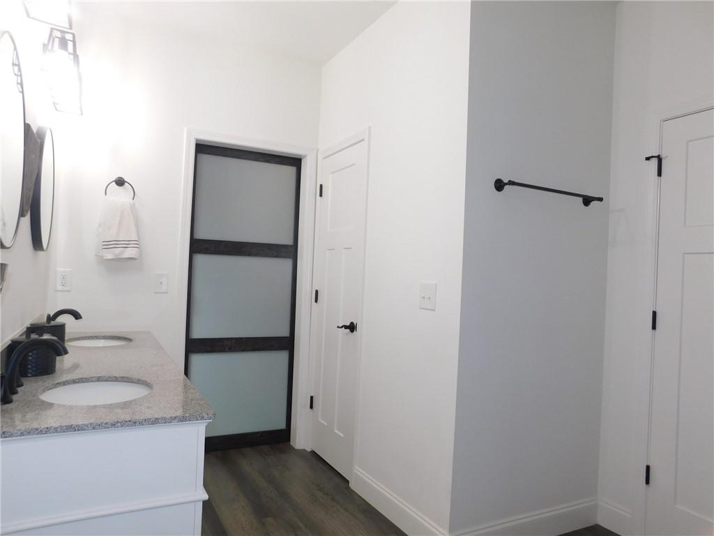 1401 Larmon Forks Road