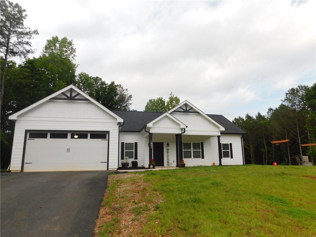 1401 Larmon Forks Road