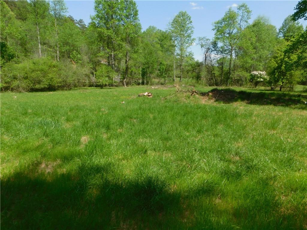 Lot 11 Tobacco Pouch Lane