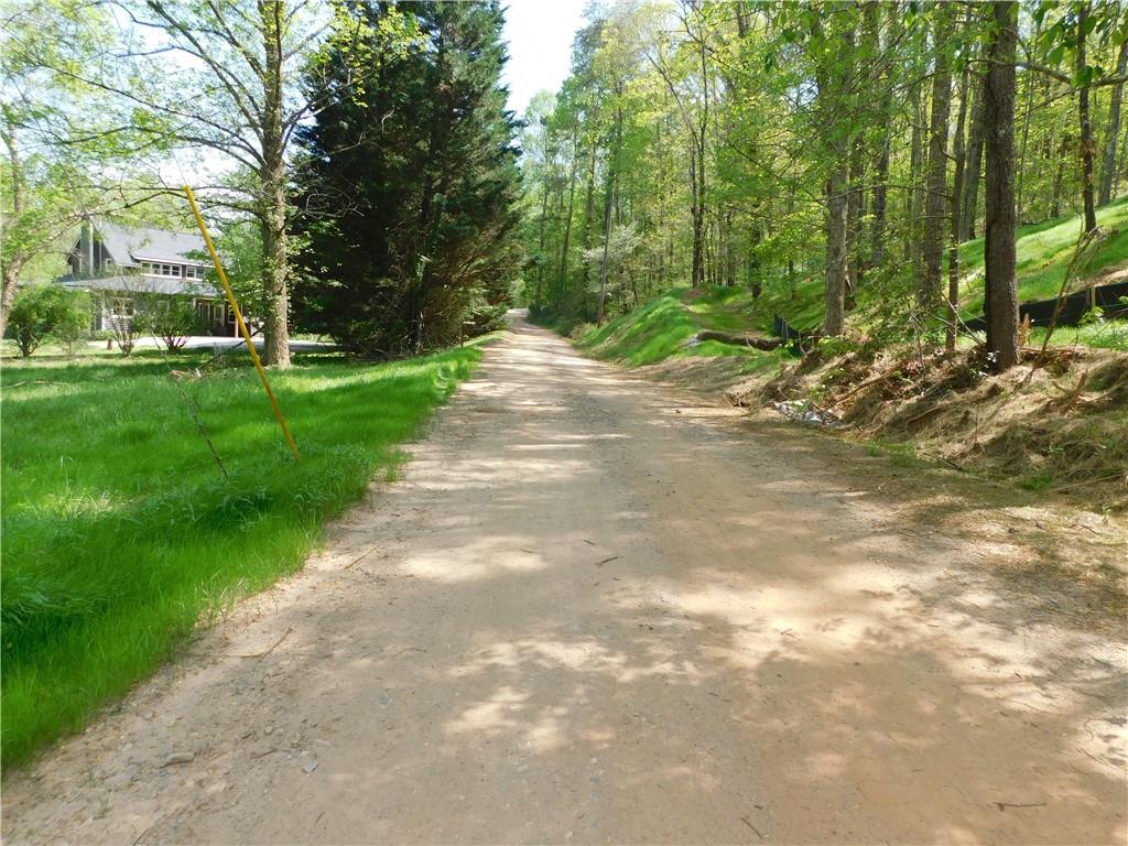 Lot 11 Tobacco Pouch Lane