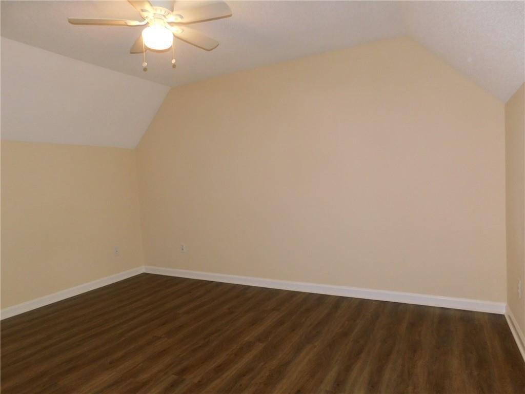 385 Mountain View Trail