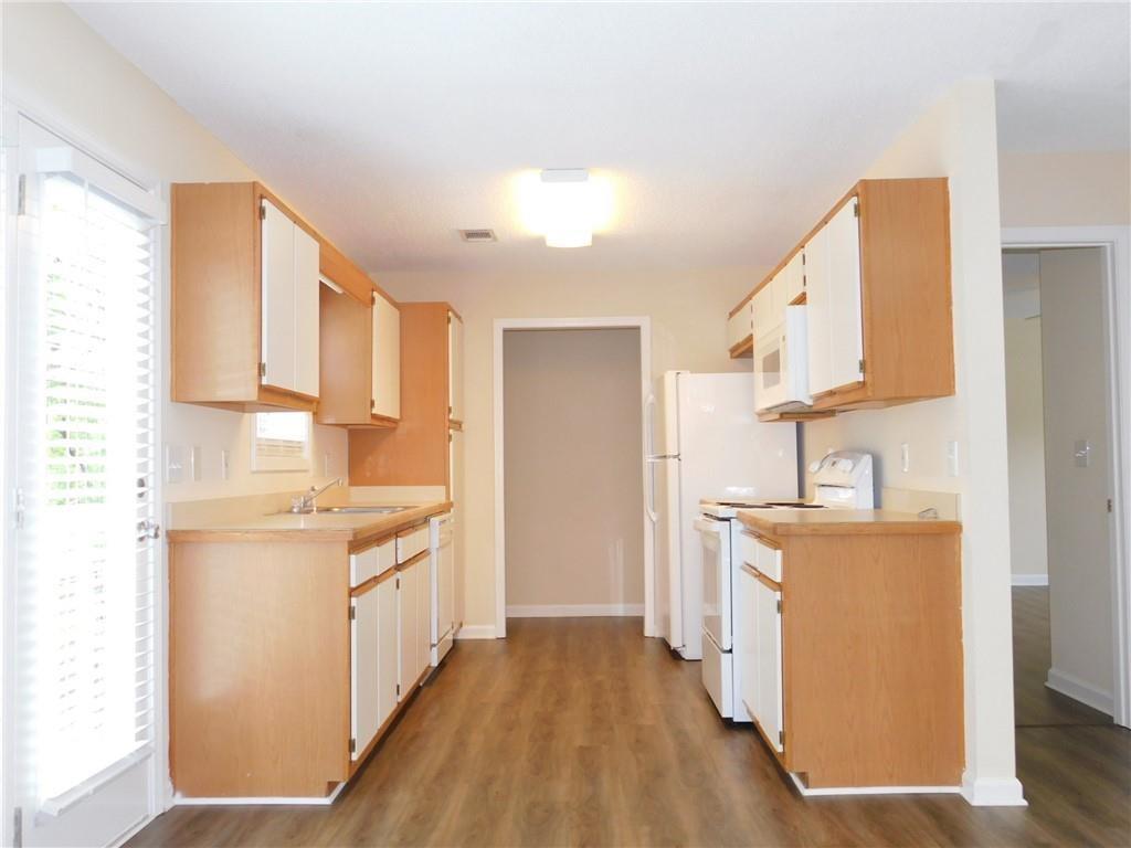385 Mountain View Trail