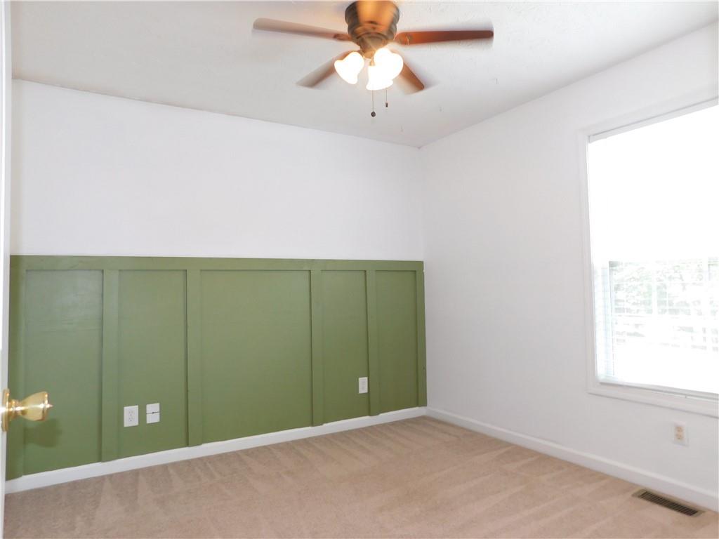 576 Greenwood Park Way