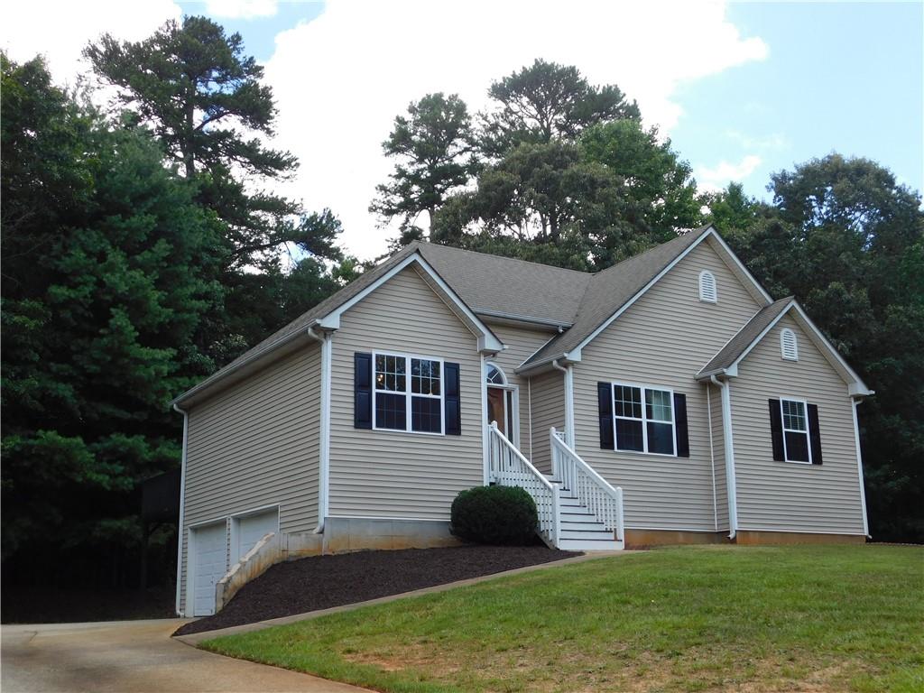 576 Greenwood Park Way