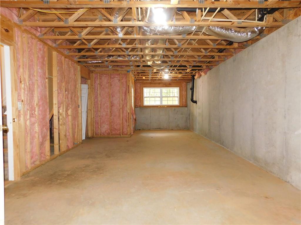 576 Greenwood Park Way