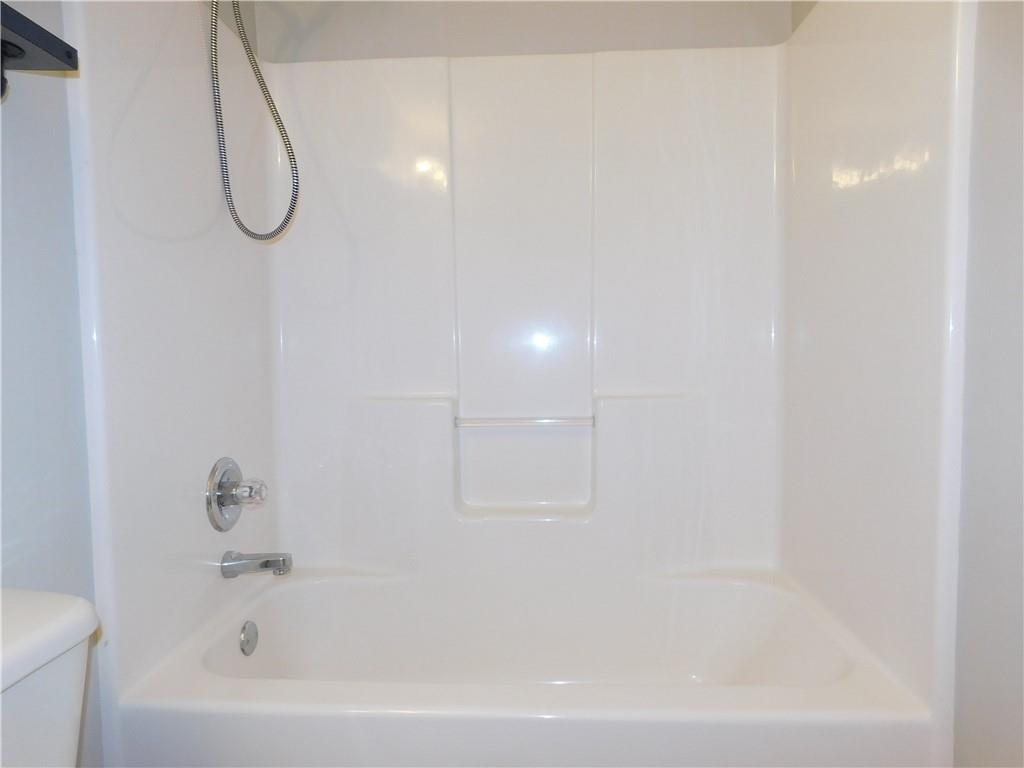 576 Greenwood Park Way