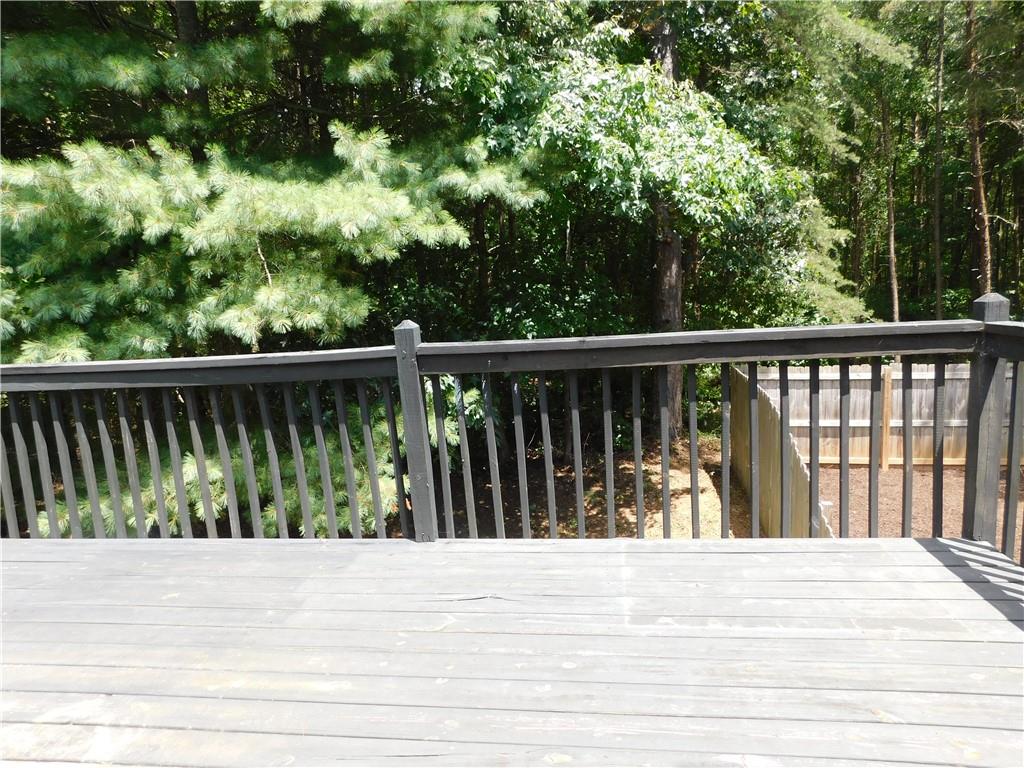 576 Greenwood Park Way