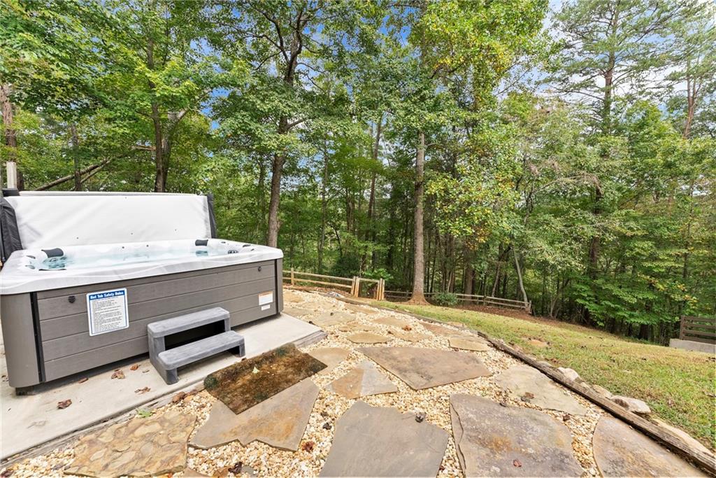 499 Pine Trail